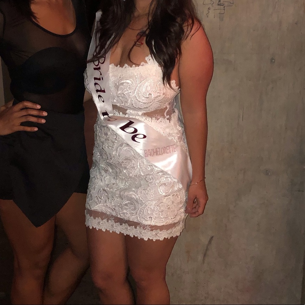 Venus white dress